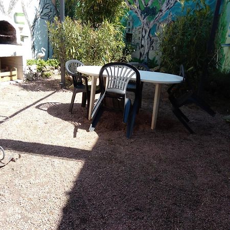 Appartement Le Labyrinthe Du Peintre Bransat Εξωτερικό φωτογραφία